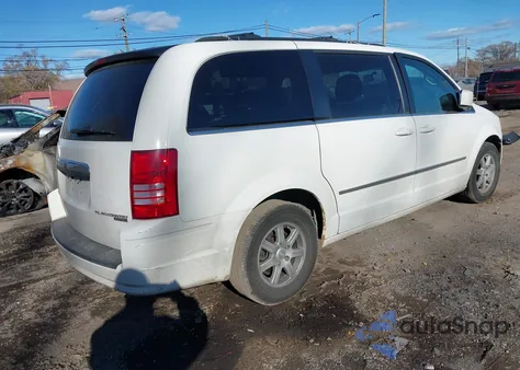 2010 Chrysler Town & Country Touring Plus from USA, damaged, VIN 2A4RR8D12AR427616